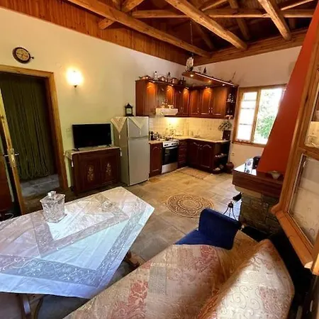 αγάπη Apartman Anílio Pilíu