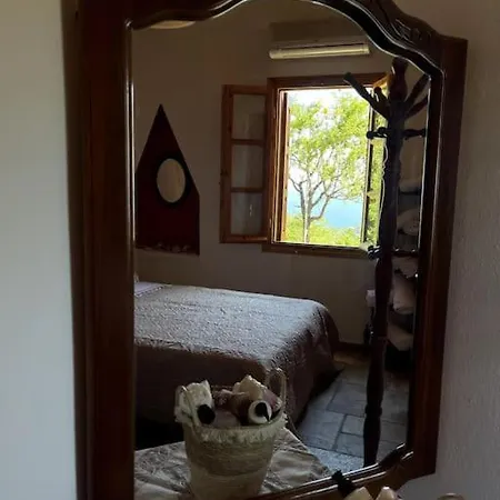 αγάπη Anílio Pilíu